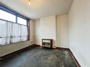 Lounge- click for photo gallery